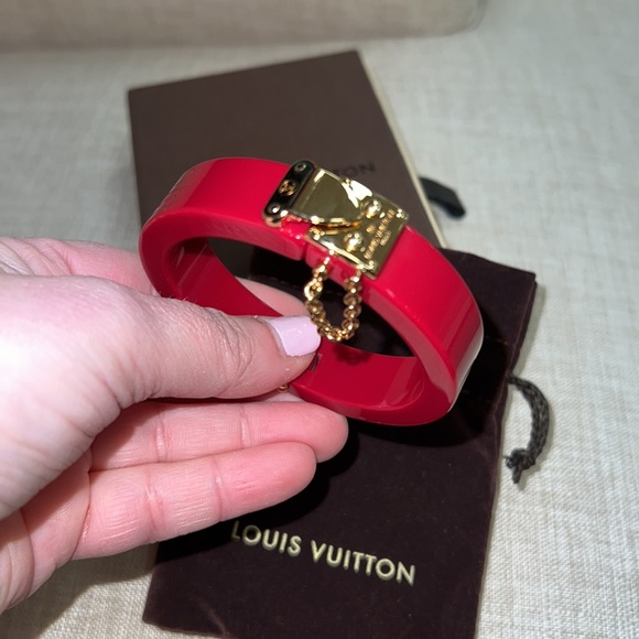 Louis Vuitton Lock Me Bracelet - Picture 3 of 12